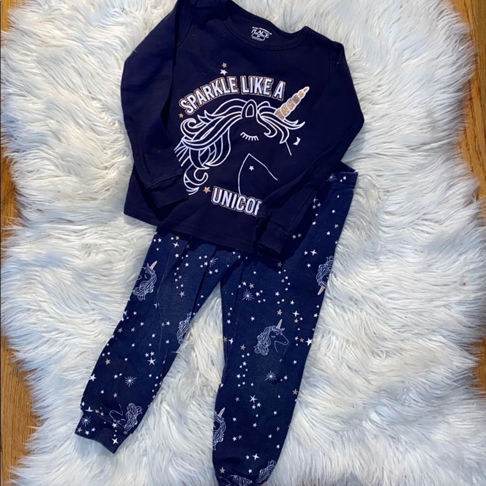 Children’s place pj set